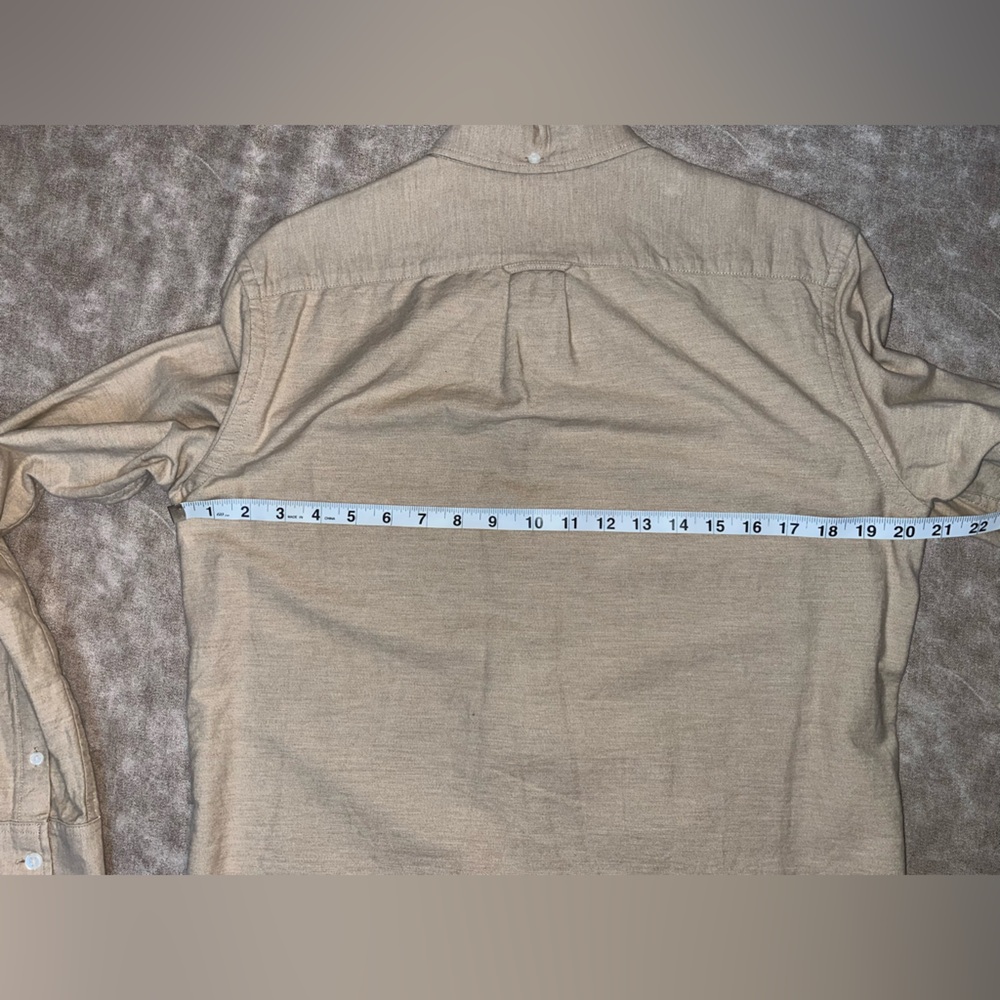 H&M Men’s Tan Casual Button Down Shirt. Small - Picture 10 of 11